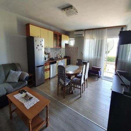 Apartment Miro Kaštela Eksteriør billede